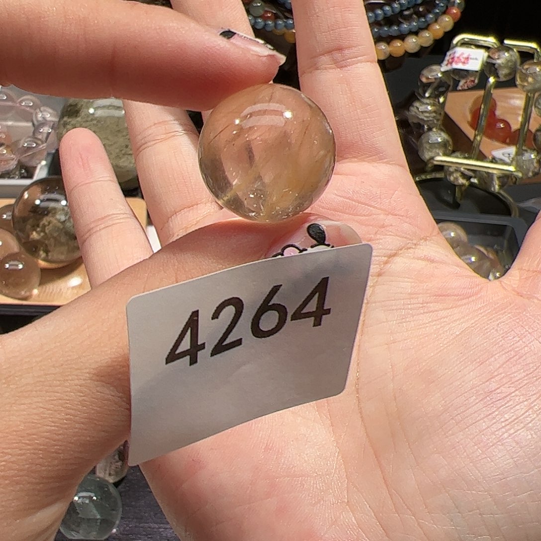 未镶嵌水晶大型摆件（非配饰）