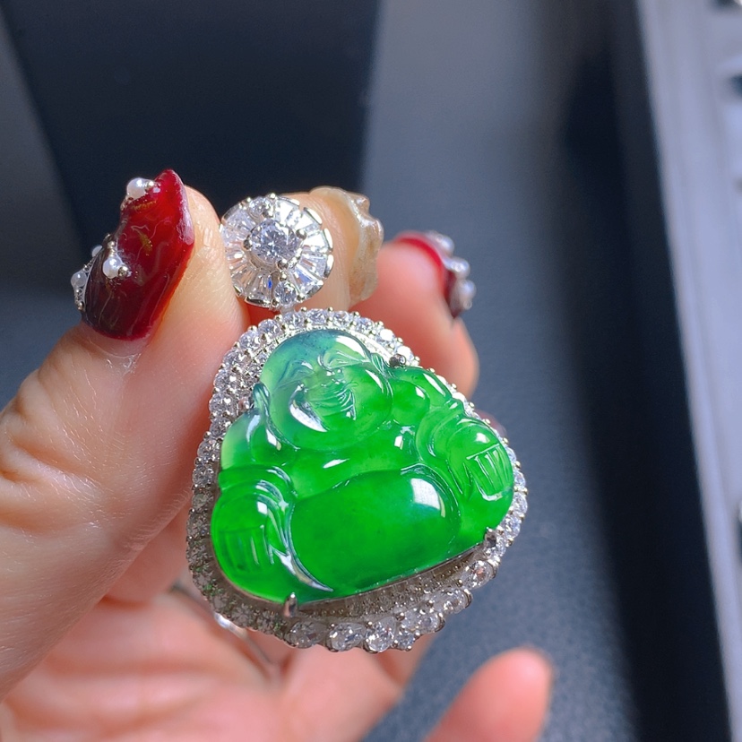 【闪购商品】翡翠吊坠(赠链)银S925镶嵌