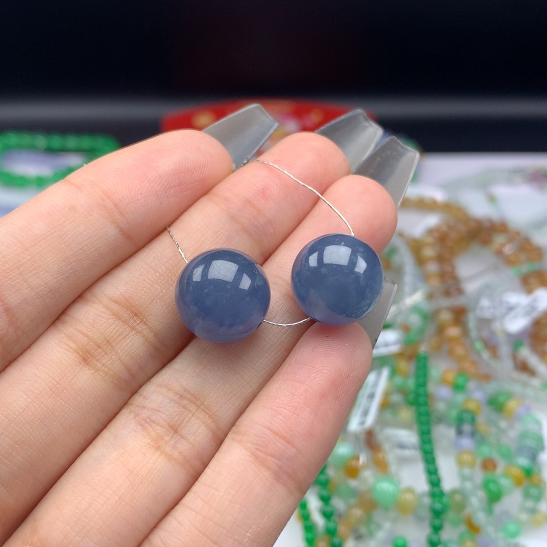 翡翠手链未镶嵌卡