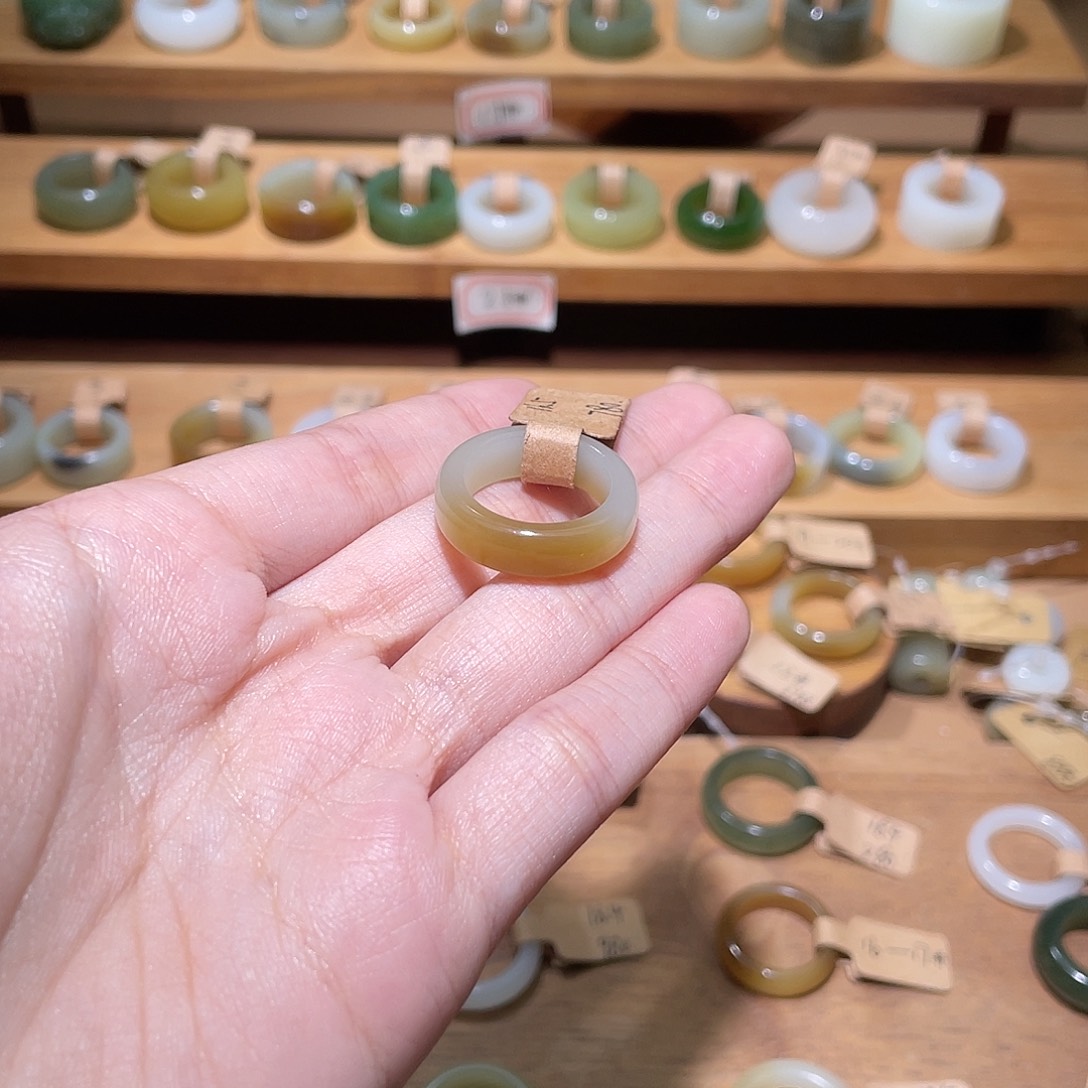 』****和田玉未镶嵌戒指16.5