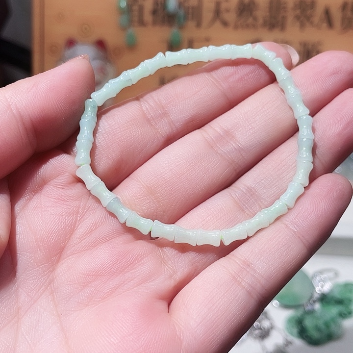 翡翠未镶嵌颈饰天然翡翠