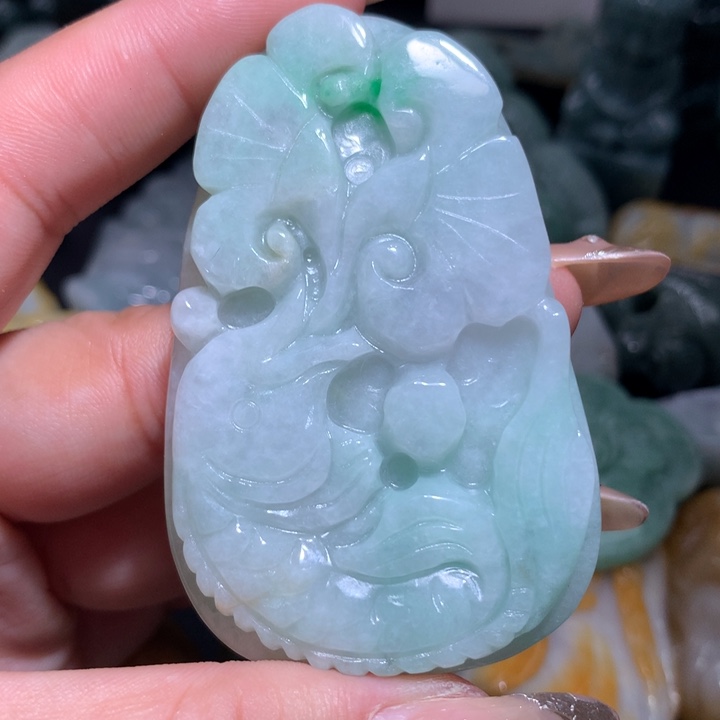 翡翠未镶嵌颈饰保真天然A货翡翠