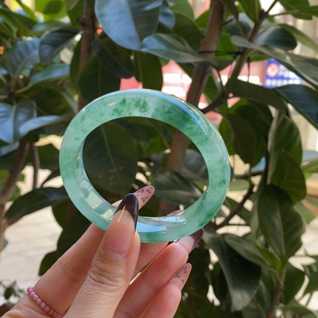 合金手镯石英岩玉