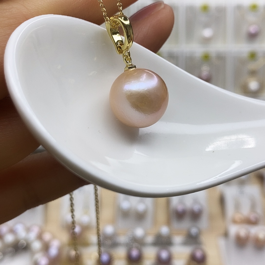 淡水珍珠颈饰合金