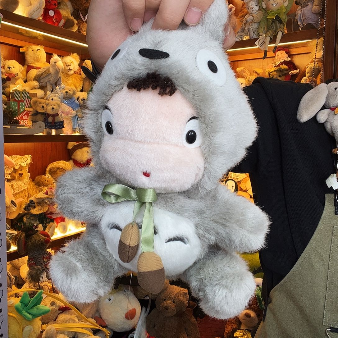 毛绒伪装小梅。        