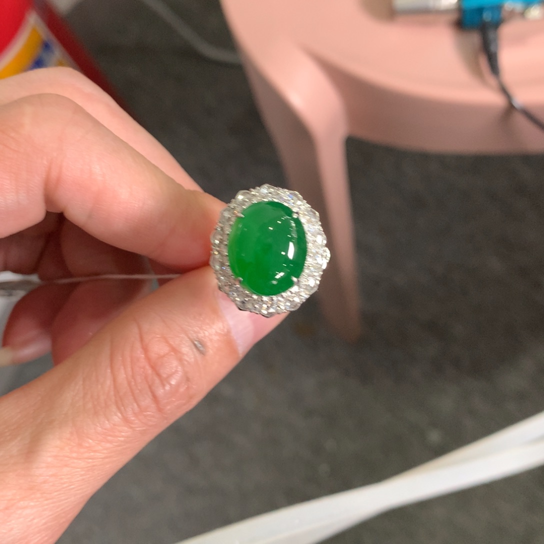 七***色翡翠18K金镶嵌戒指两用款
