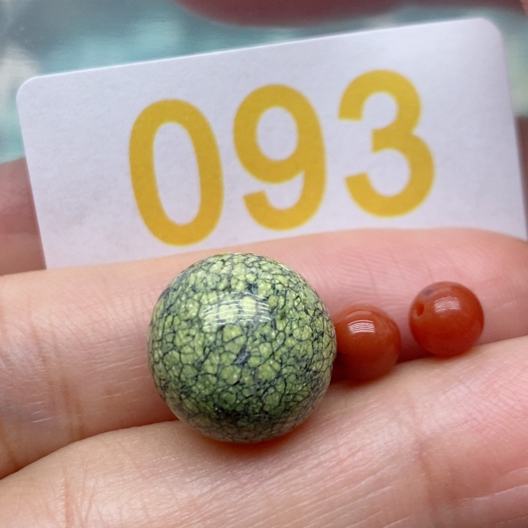 南红玛瑙未镶嵌珠宝奇石