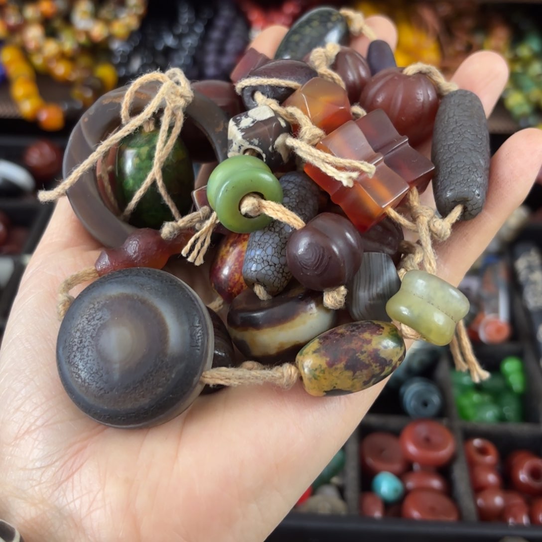 珠***珠玛瑙/玉髓颈饰未镶嵌