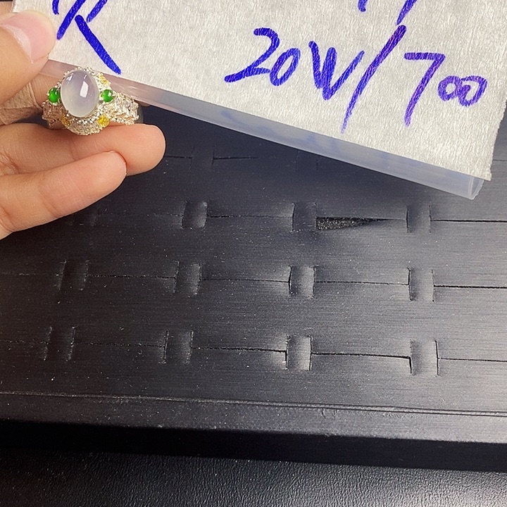 定制翡翠未镶嵌定制翡翠未镶嵌111