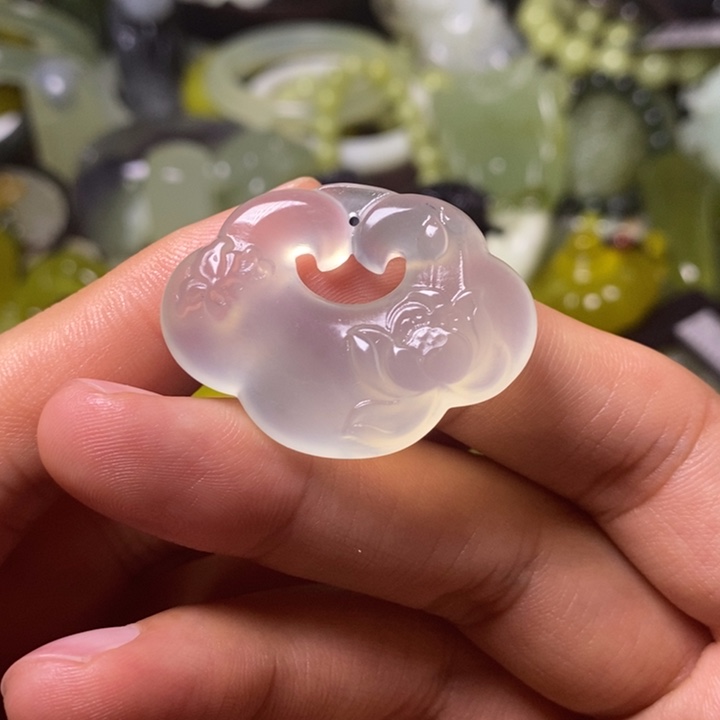 岫玉岫玉颈饰未镶嵌