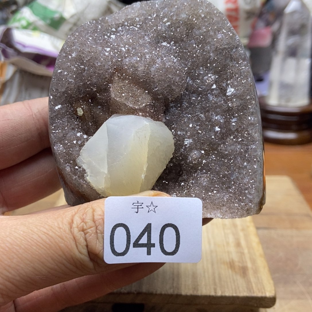 紫晶天然水晶摆件未镶嵌