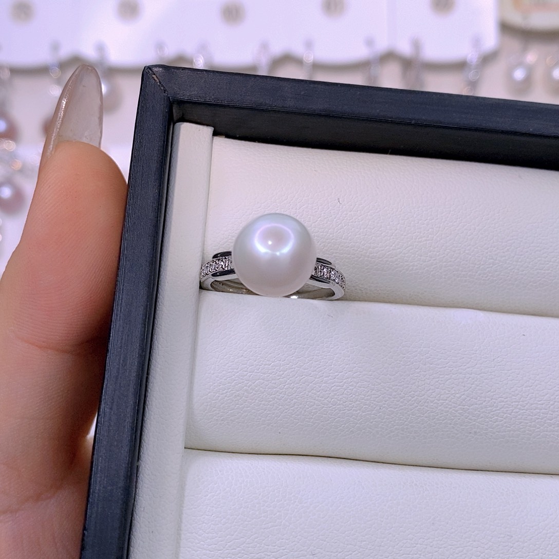 未镶嵌颈饰淡水珍珠