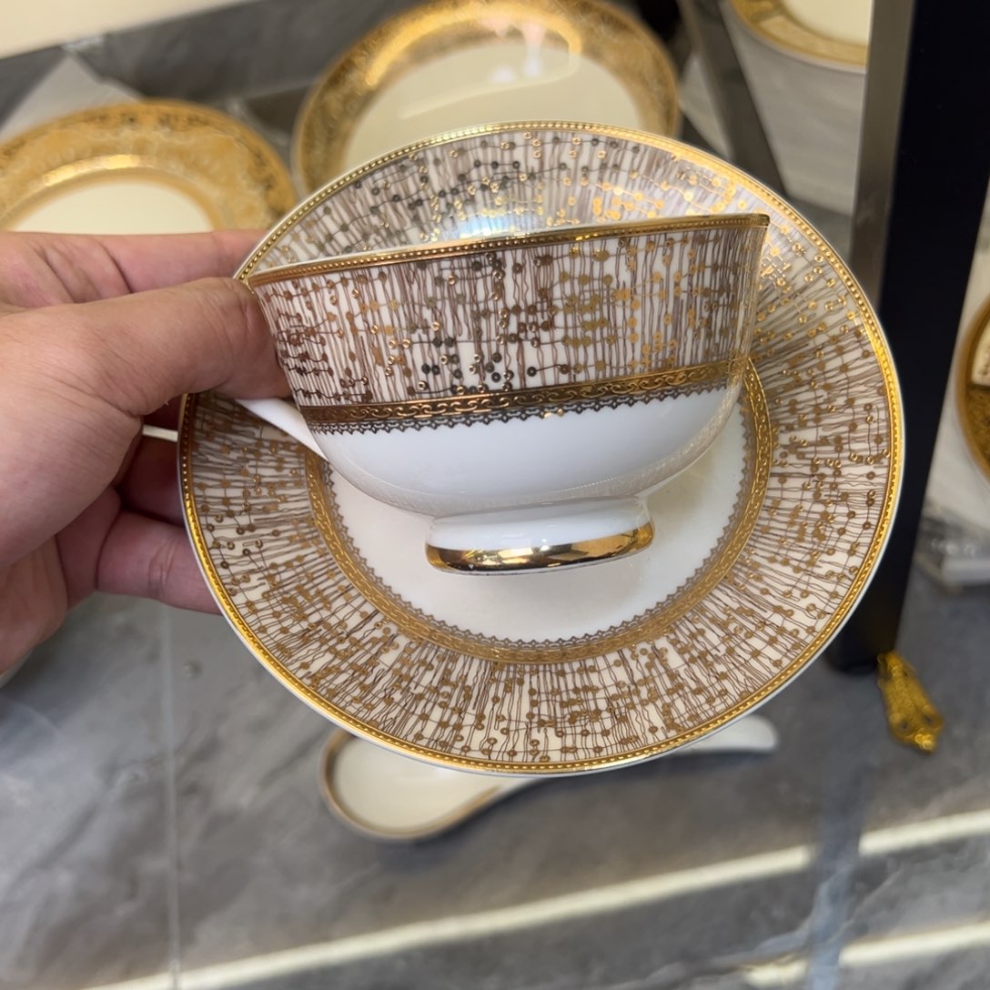 瓷片220cc杯碟一单一套尾单