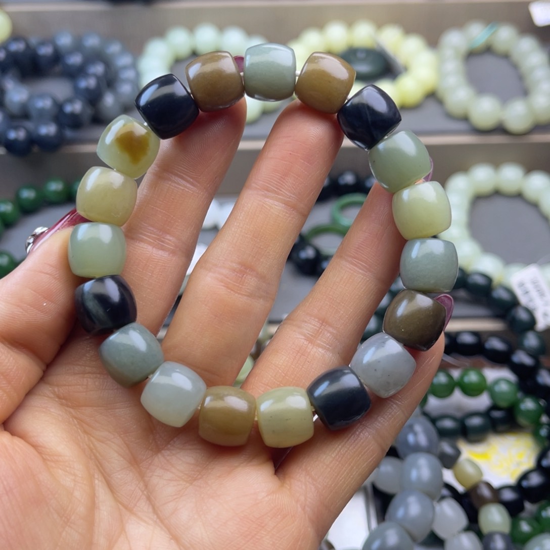 和田玉手链未镶嵌