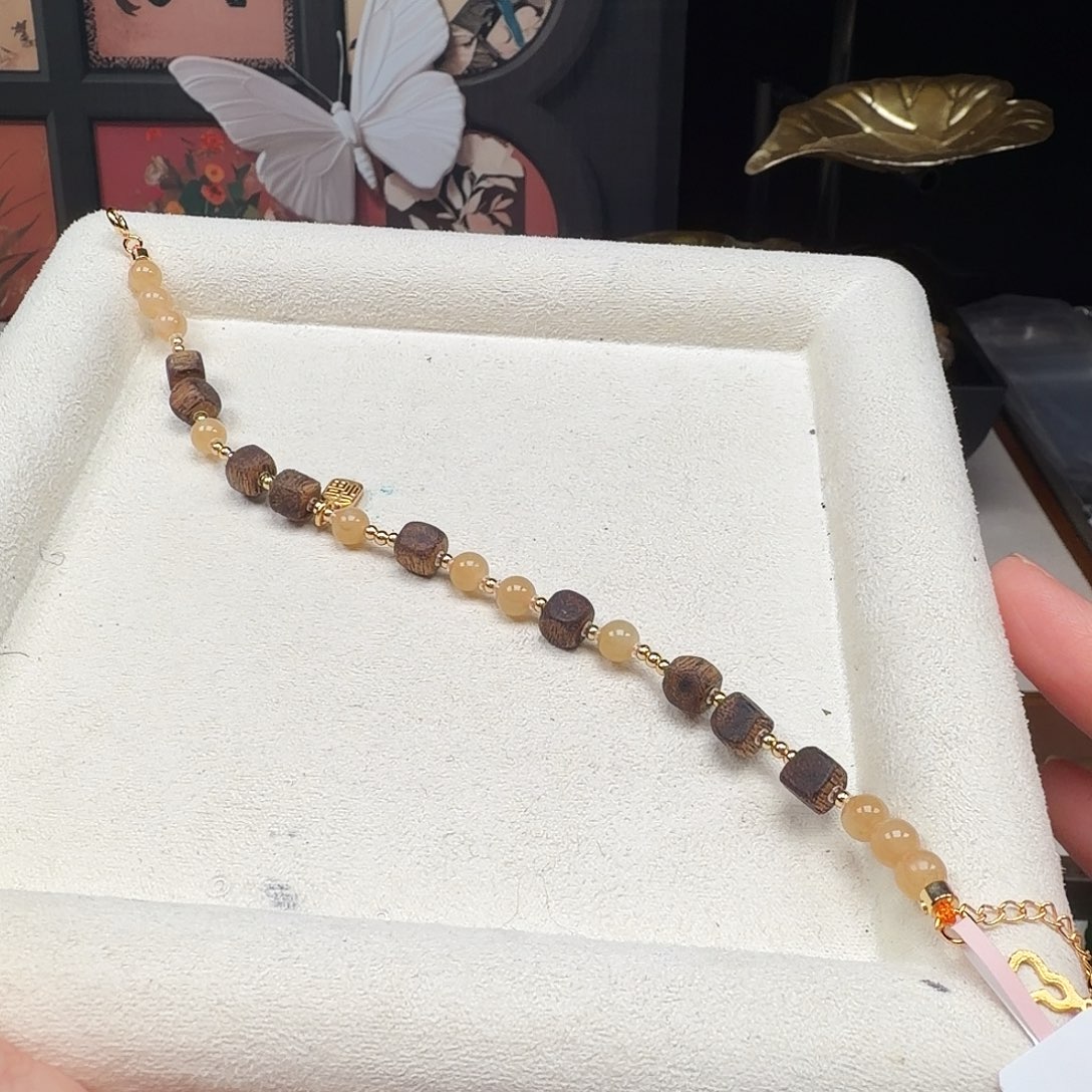 和田玉（糖玉）未镶嵌手链