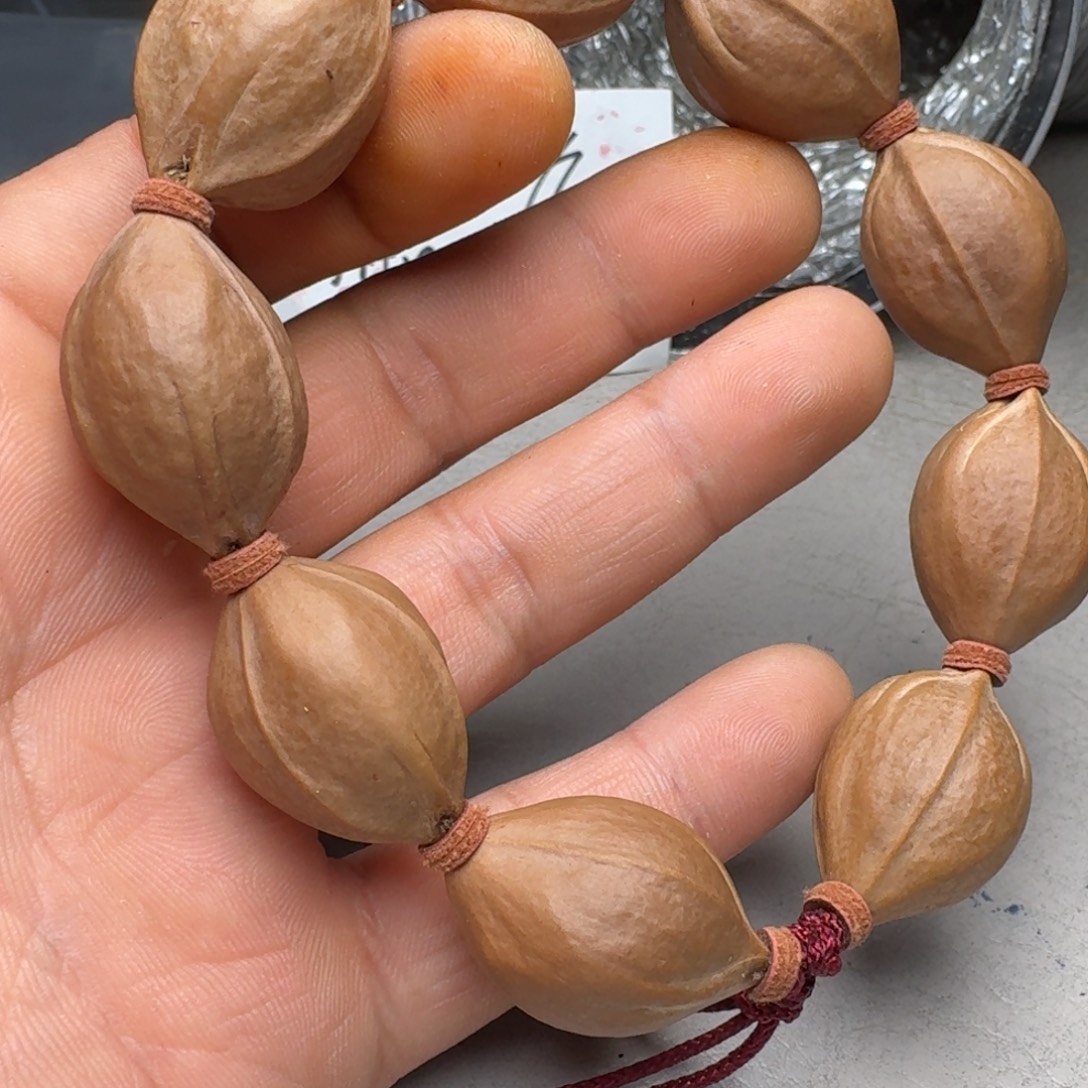 一***松橄榄核手串橄榄核
