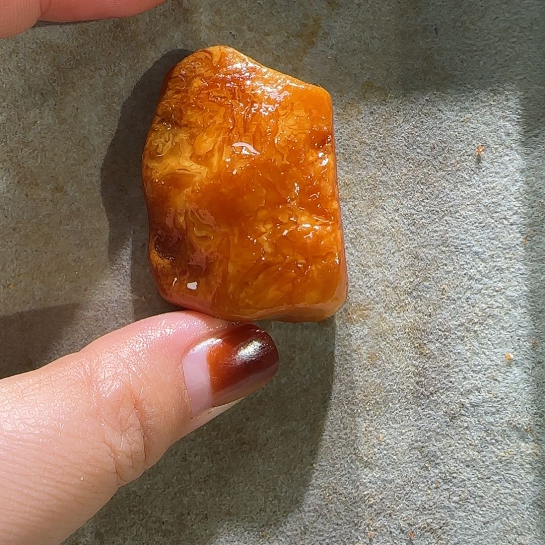 定制琥珀未镶嵌定制