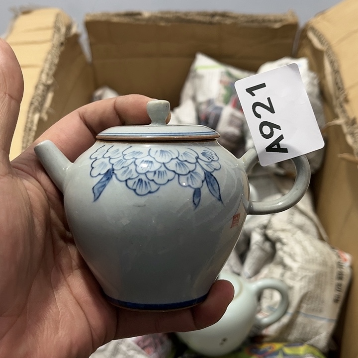 刘***彪茶具默认微瑕瓷器、茶具、壶、摆件，介意勿拍 