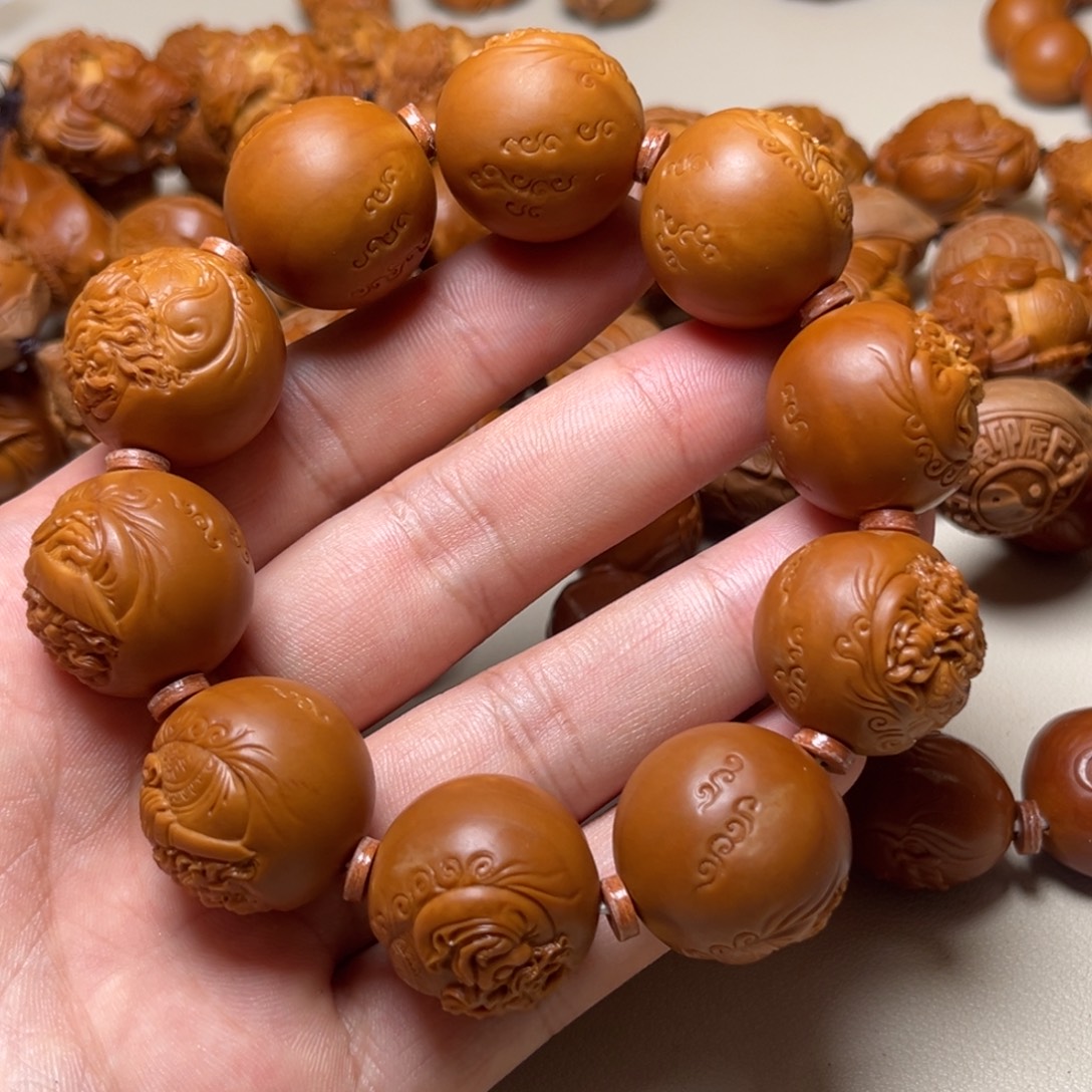 芮***⁶橄榄核手串橄榄核