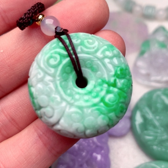 翡翠吊坠(不含链)未镶嵌