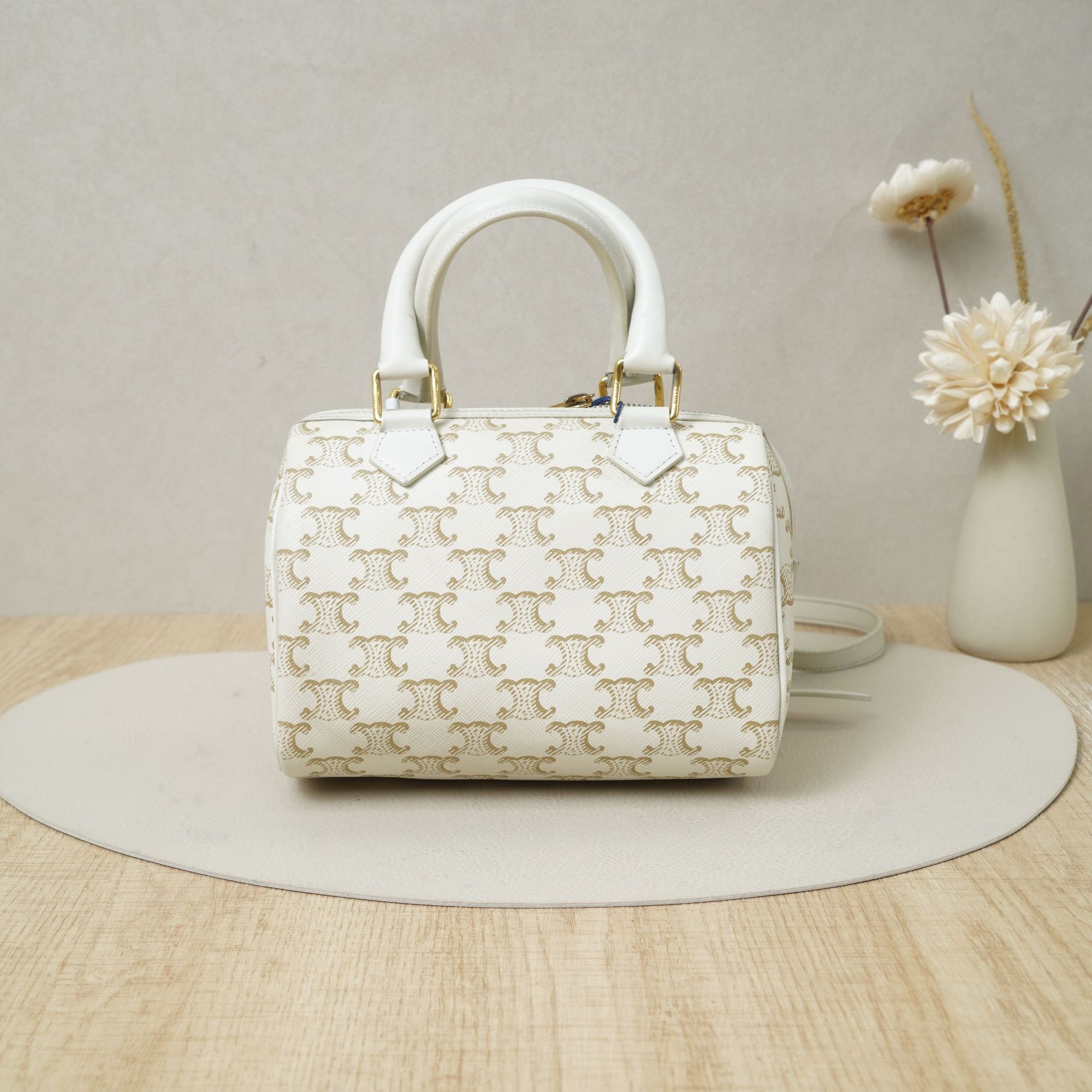 95新 Celine/思琳 赛琳波士顿小号白色/DS035106