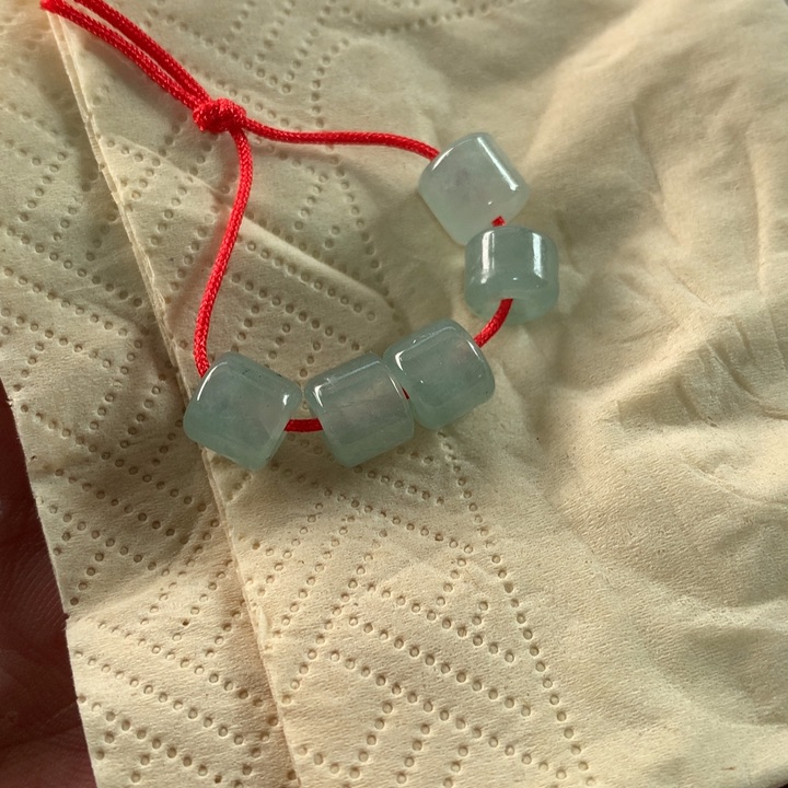 未镶嵌定制翡翠飞*翡翠
