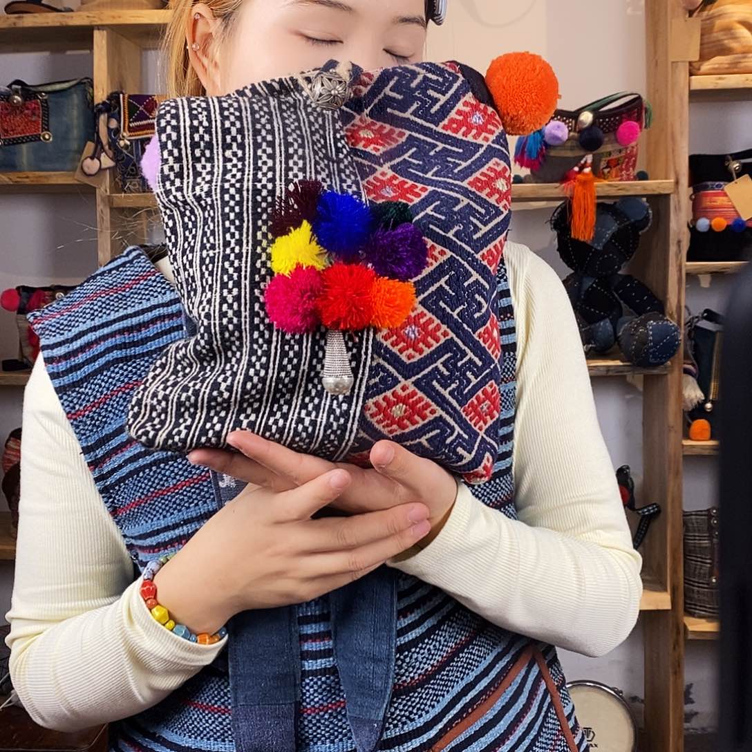 织绣手工制作包包