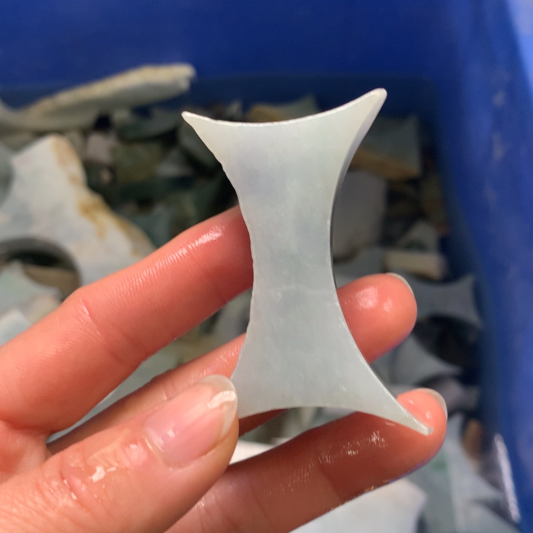 翡翠裸石翡翠边角料