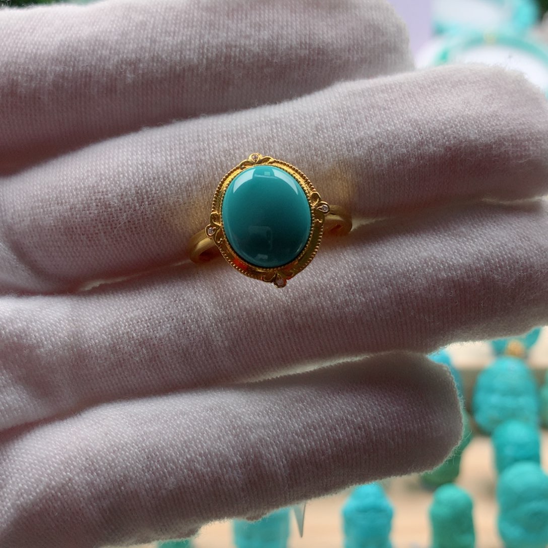 绿松石配饰18K金镶嵌