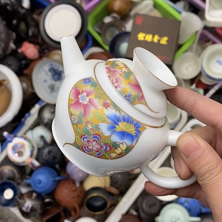 陶瓷艺术品及陶瓷制品