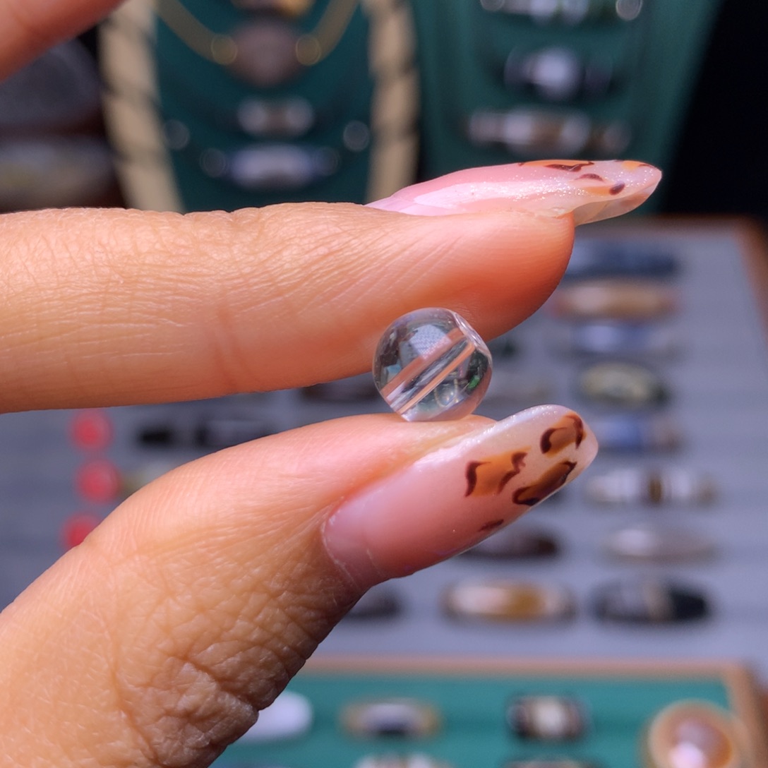 未镶嵌颈饰玛瑙/玉髓猗*座