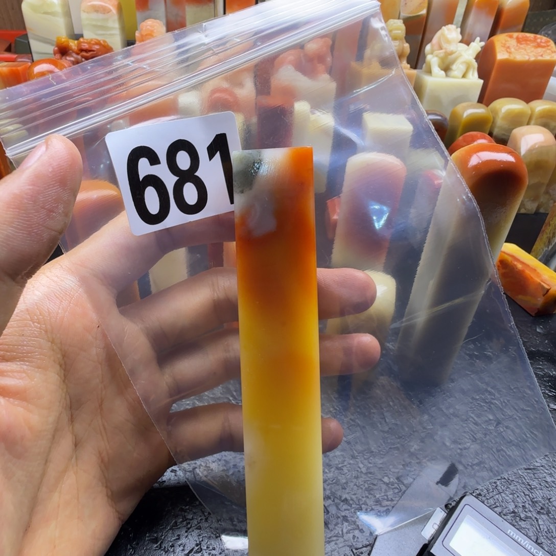 见***空老挝石kjkkkkkkkkkkm