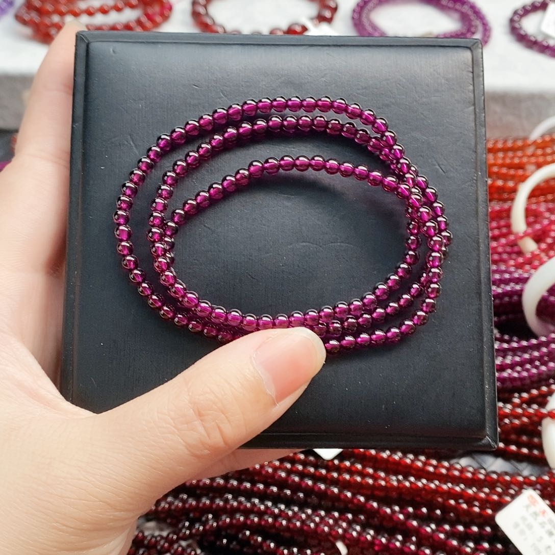 石榴石（紫牙乌）手链未镶嵌3.8mm