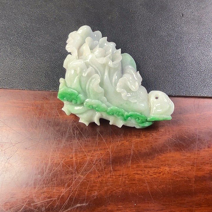 翡翠摆件未镶嵌翡翠