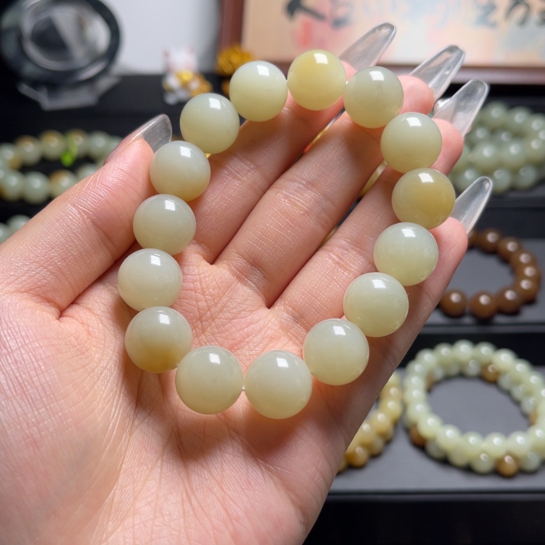 未镶嵌手链和田玉（糖玉）