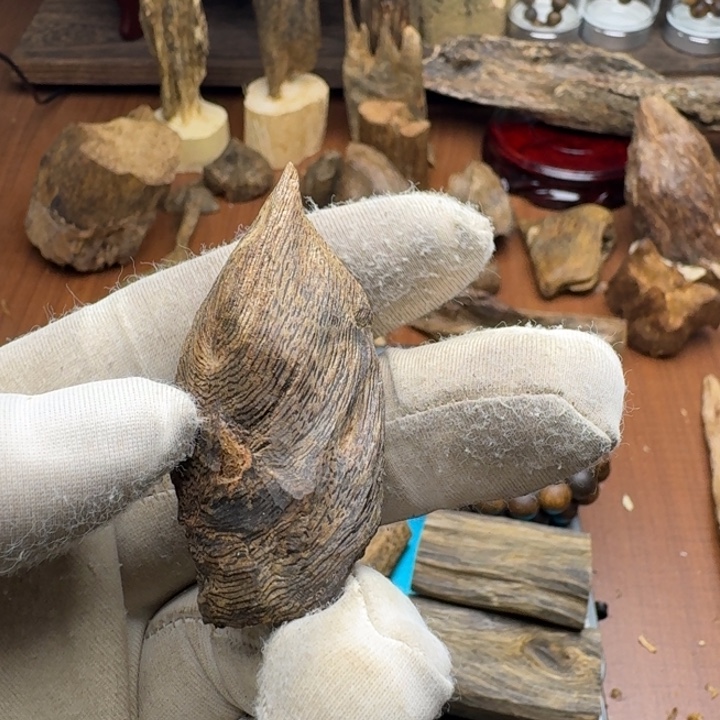 沉香沉香碎屑沉香