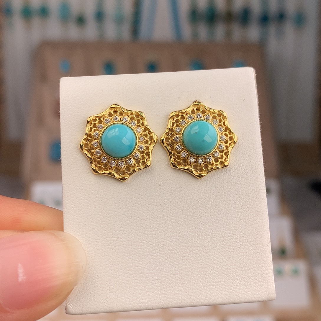 绿松石未镶嵌耳饰