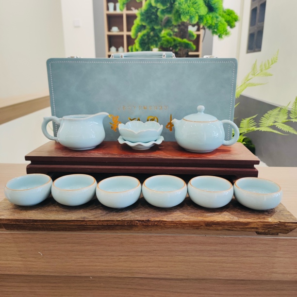东斗•原矿汝瓷天青色全手工西施壶茶具套装礼盒装天青釉