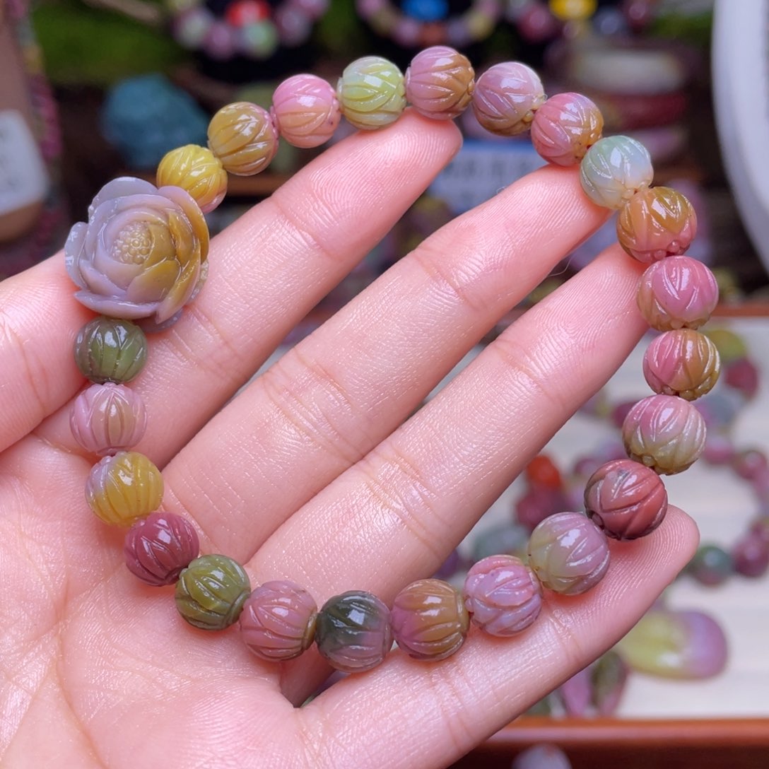 玛瑙/玉髓珠宝半成品未镶嵌盐源玛瑙莲花炫彩手串