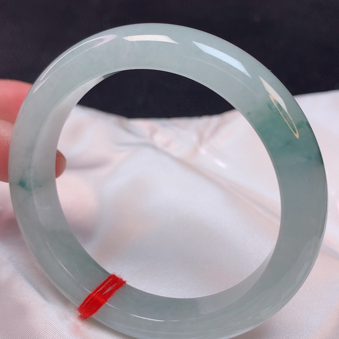 翡翠手镯未镶嵌56 翡翠手镯