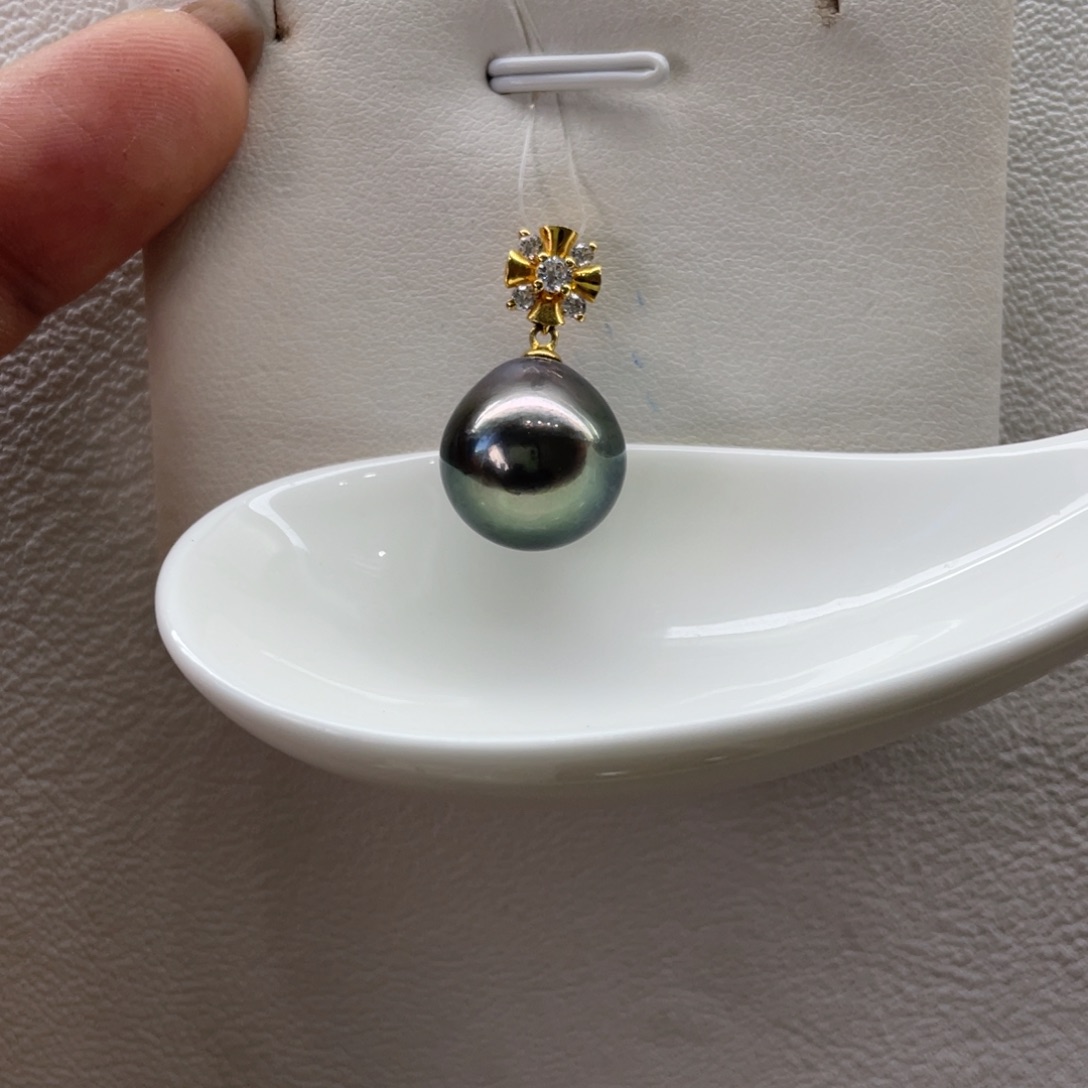 18K金镶嵌吊坠(不含链)海水珍珠大溪地13-14m m