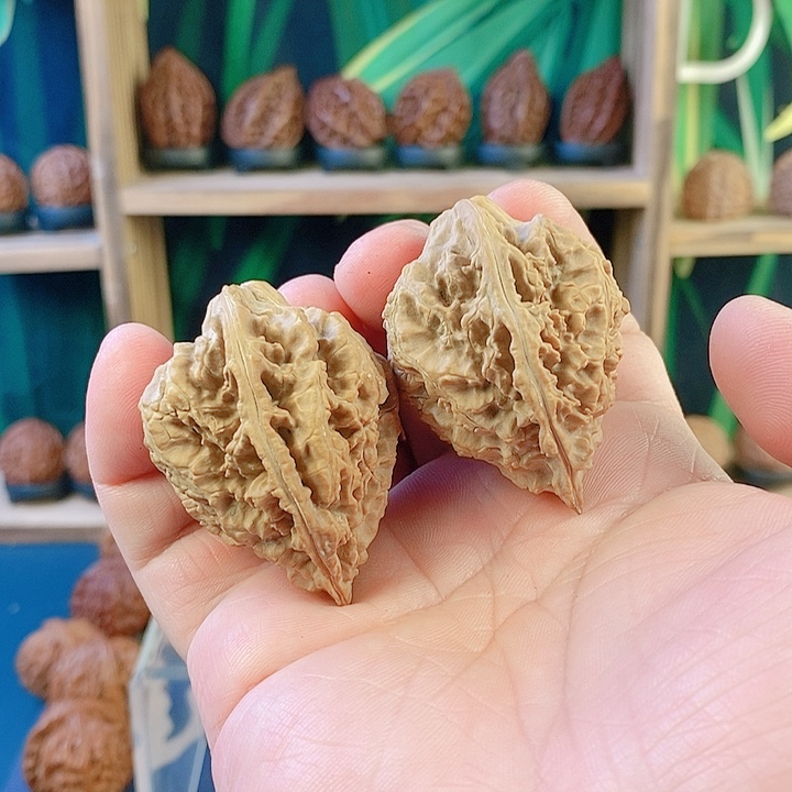 文玩核桃吊坠花锤38尺