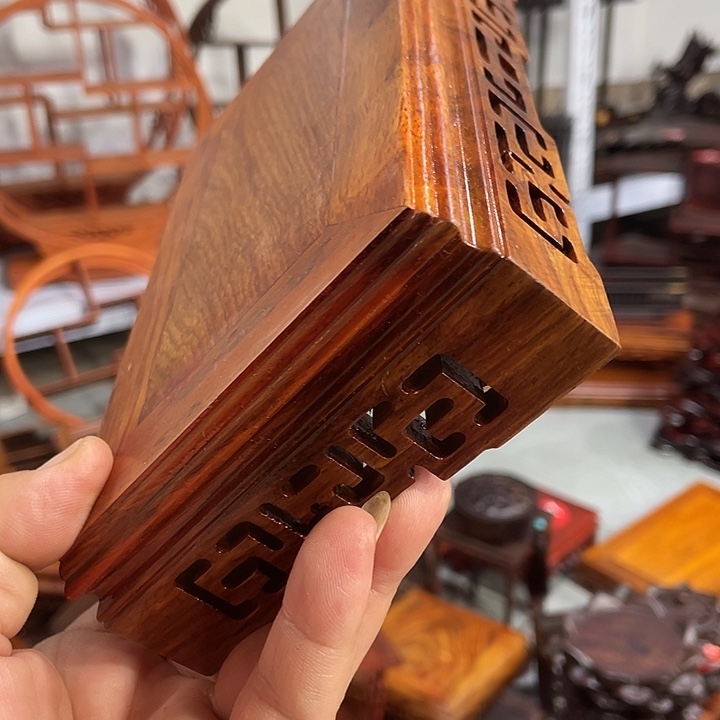 香榧木红木底座工艺品19公分