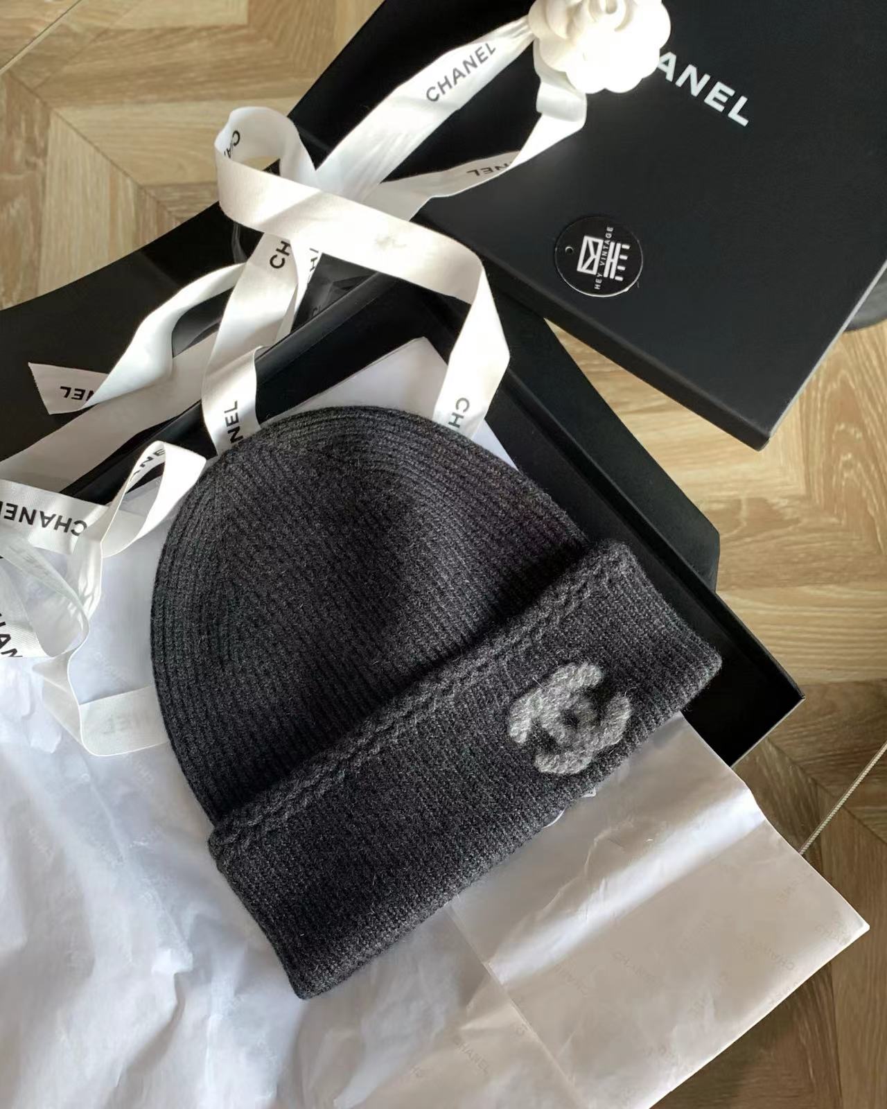 未使用 Chanel/香奈儿 25B深灰双c logo冷帽