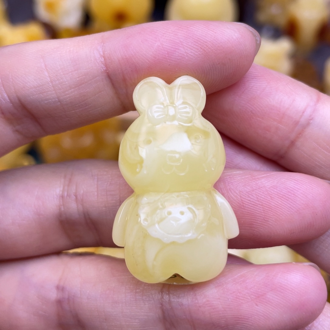 未镶嵌琥珀裸石蜜蜡