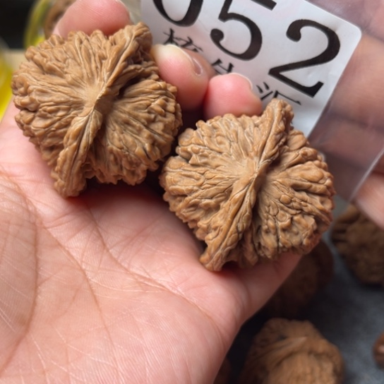 文玩核桃吊坠四座楼45