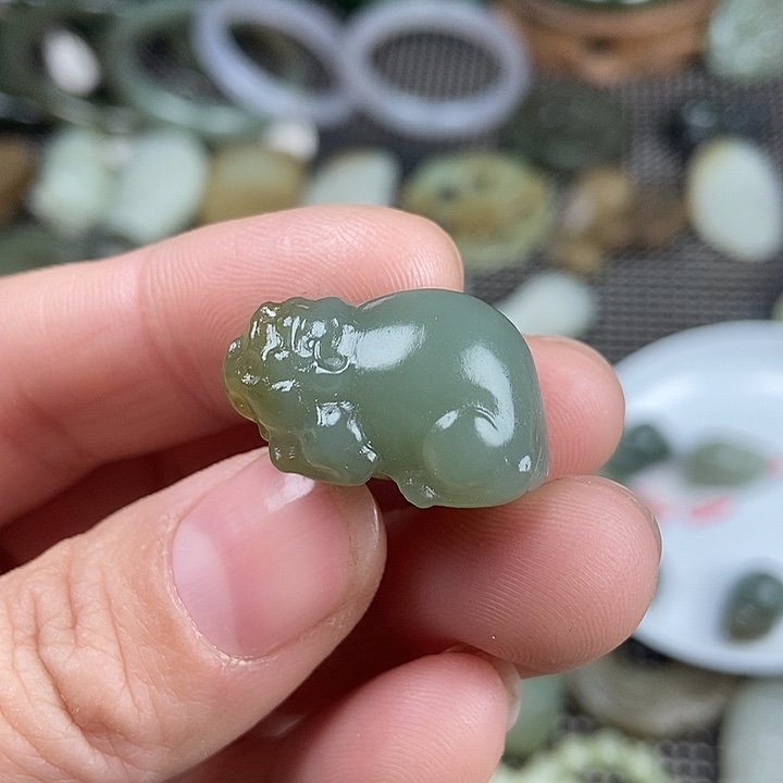 和田玉（糖玉）未镶嵌颈饰