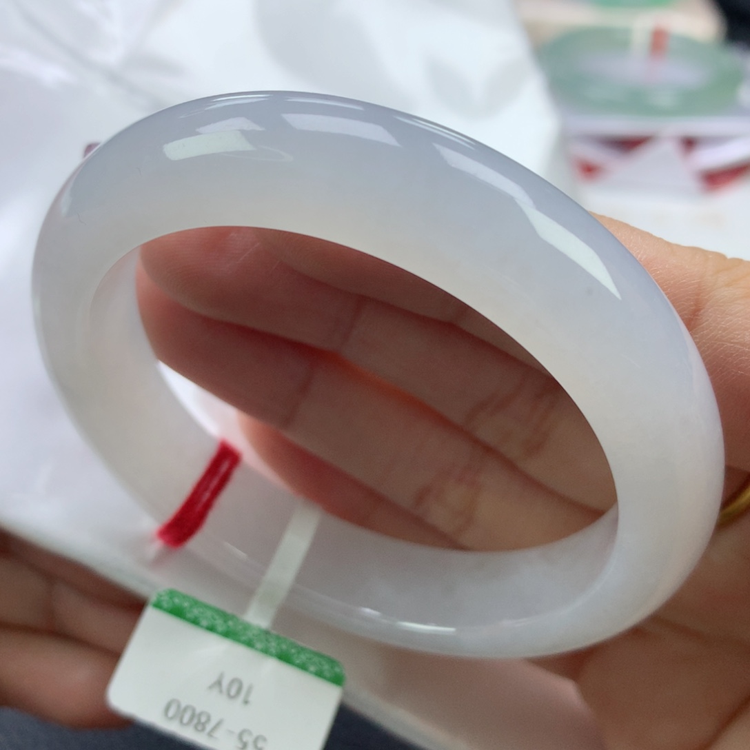 翡翠手镯未镶嵌55.7正