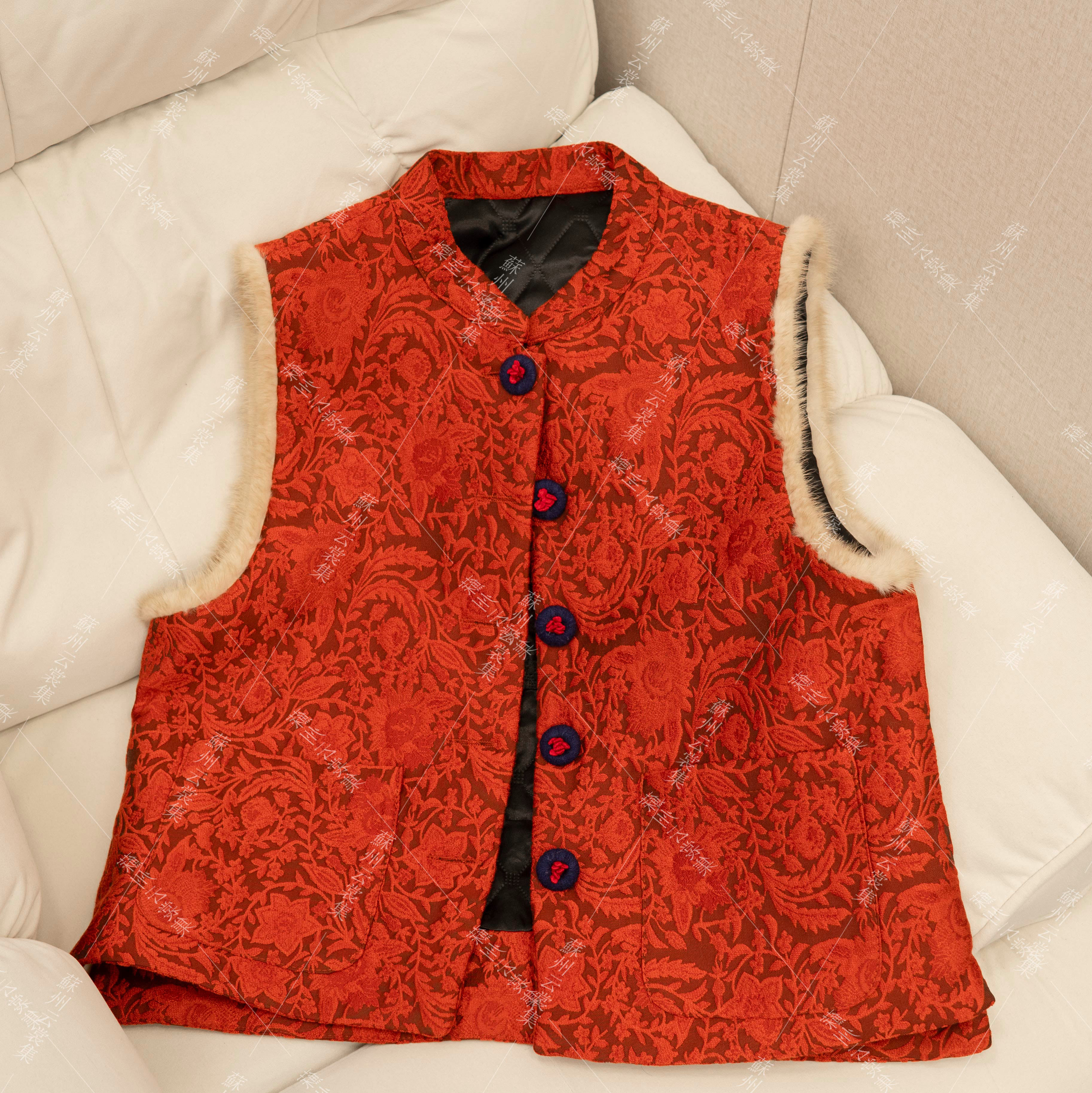 【红菱锦】夹棉款水貂毛国风织锦马夹女装新中式浮雕刻花气质坎肩