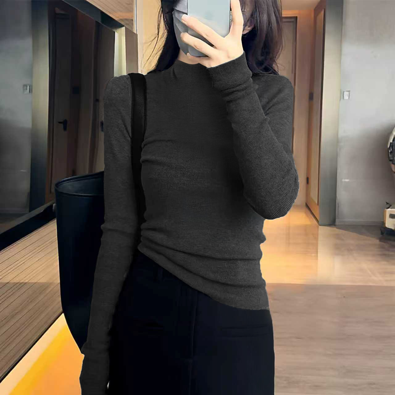 精纺羊毛半高领针织衫女秋冬修身显瘦百搭长袖纯色打底衫内搭上衣